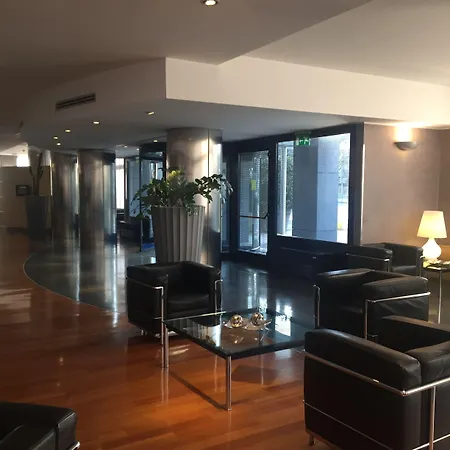 La Spezia 4* ميلان