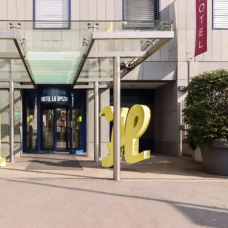 Отель La Spezia