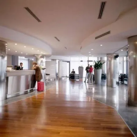 La Spezia Милан