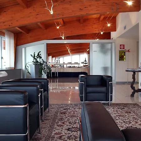 La Spezia Отель